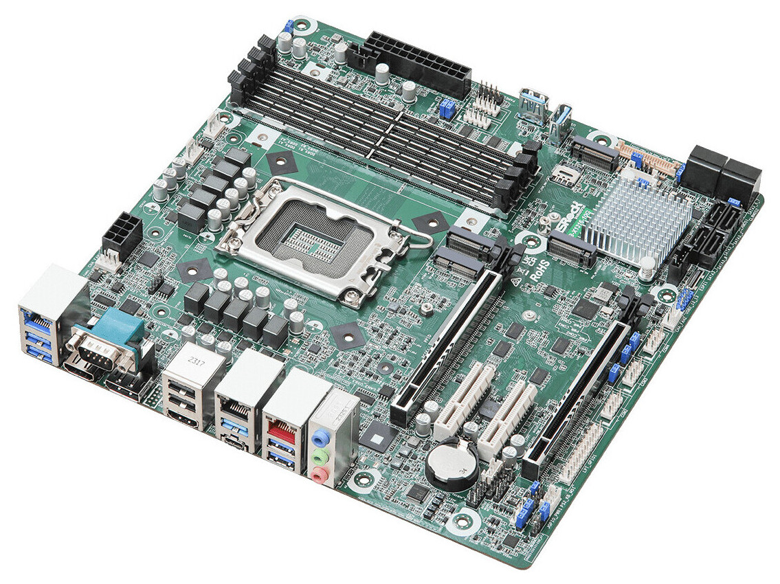 vQ5x8Bc5ARrMdS8d.jpg