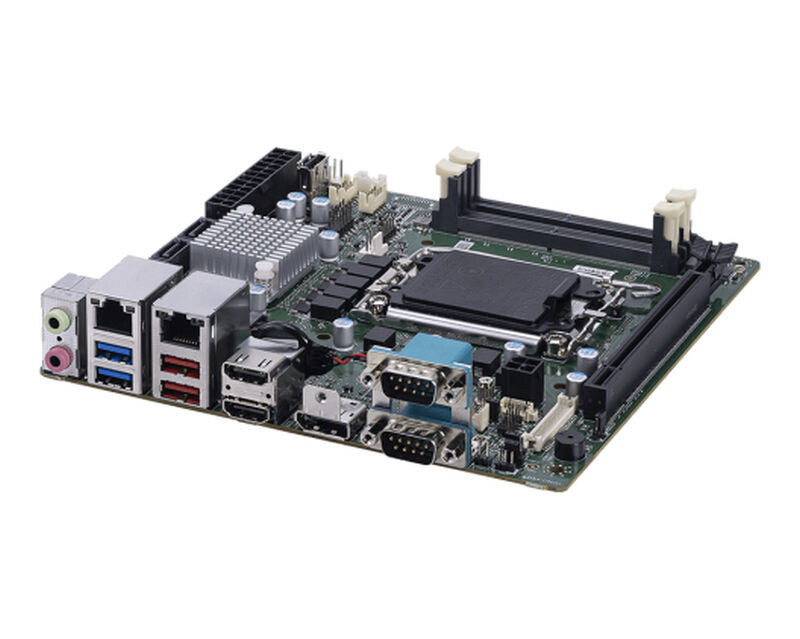 EegXC40mPRywLacB.jpg