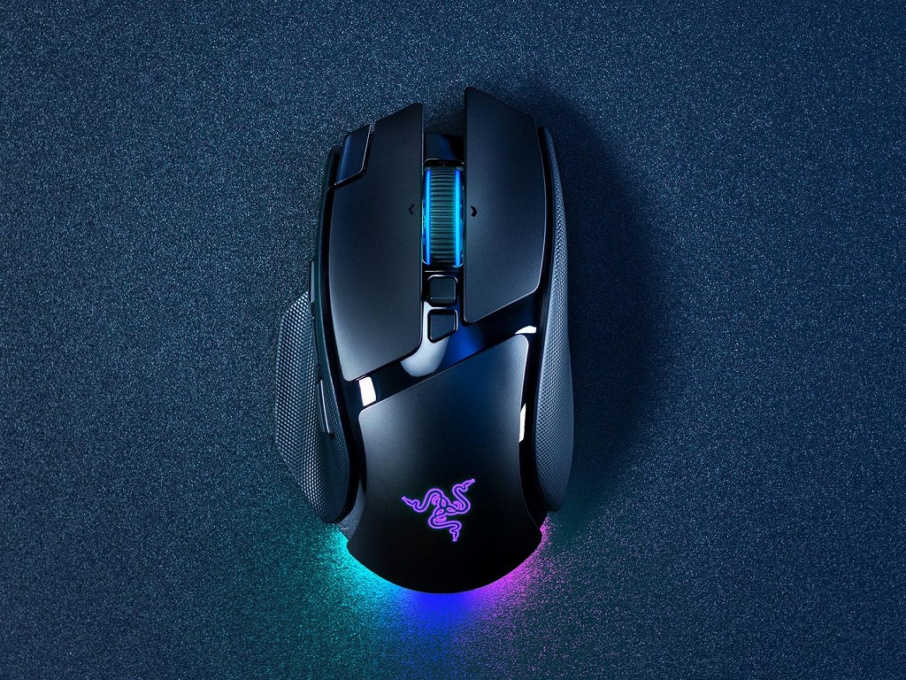 Basilisk_V4_Pro_04.jpg