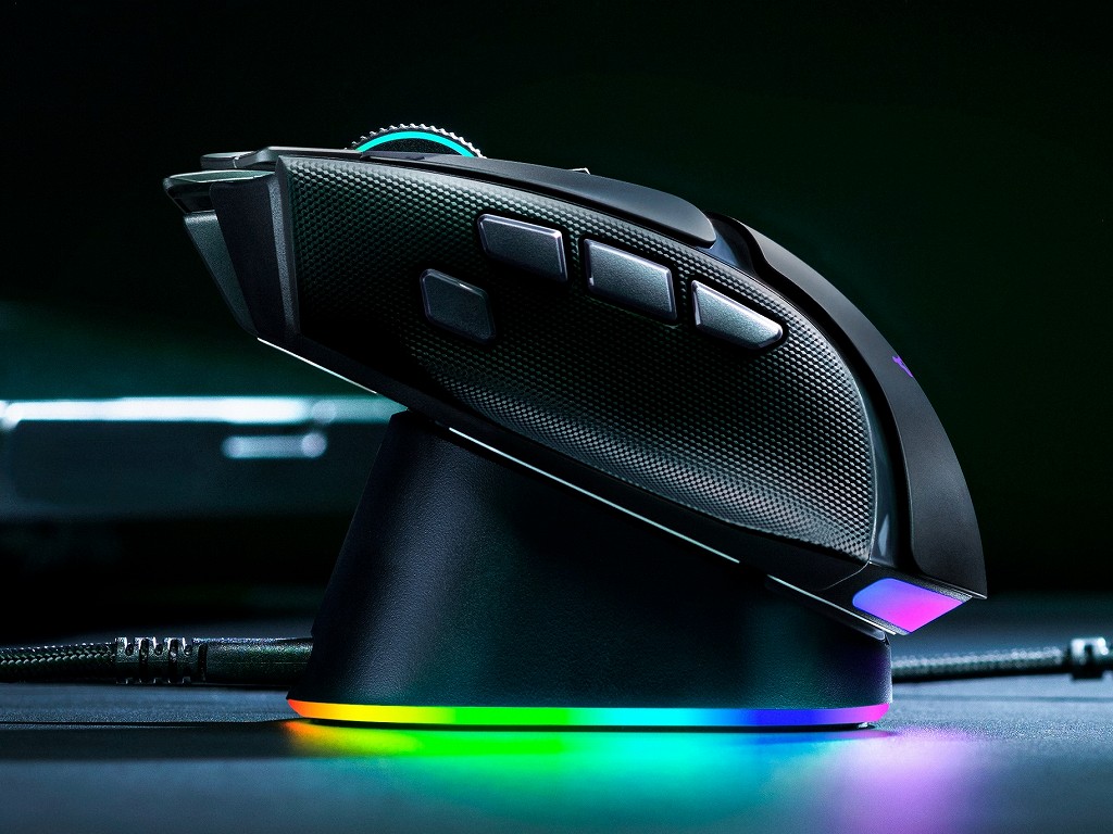 Basilisk_V4_Pro_06.jpg