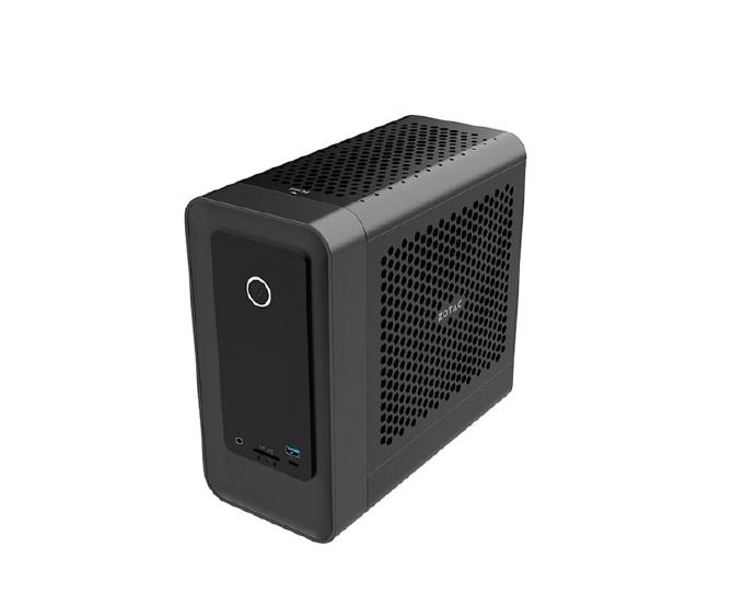 ZOTAC-ZBOX-MAGNUS-RTX-5070-Ti-2.jpg
